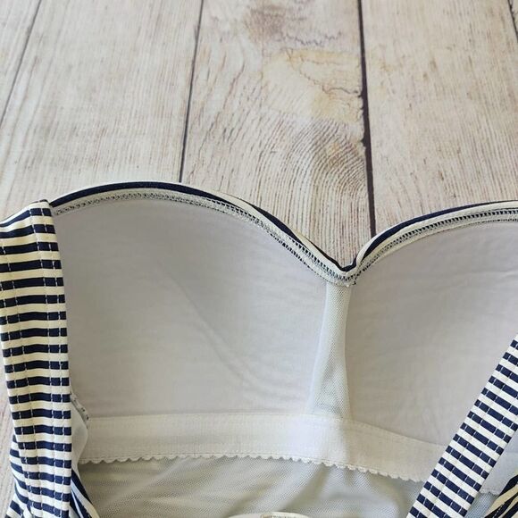Niptuck Swim retro striped twist front tummy control ruched sides swimsuit - Picture 11 of 16